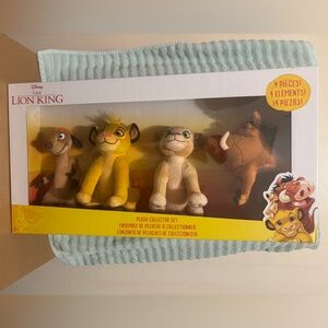 Yellow and Brown Stuffed Animals Toy Set.  The Lion King. NIB